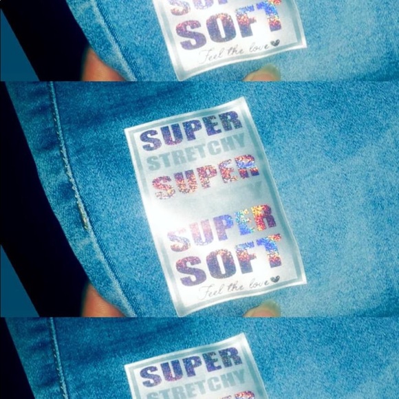 Random clothes - Picture 5 of 9